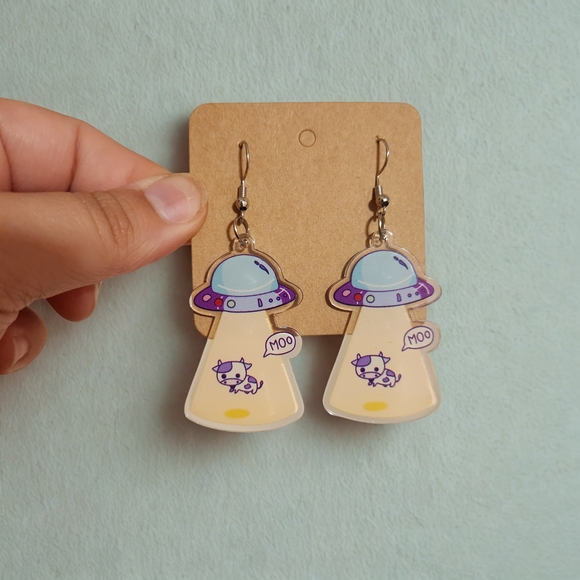 Jewelry - Cute UFO Cow Earrings